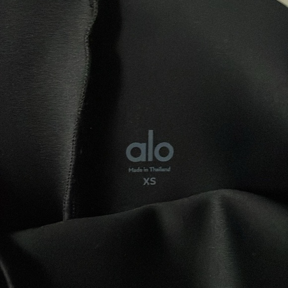 Alo Airlift Strength Extreme High Waist 7/8 Legging - Picture 8 of 8